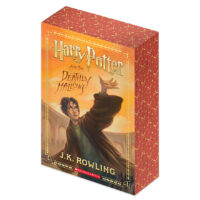 Harry Potter and the Deathly Hallows: Stenciled-Edge Edition