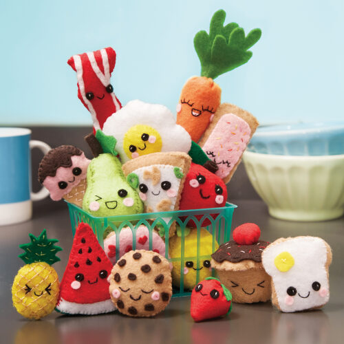 Klutz: Sew Mini Treats by Editors of Klutz | The Scholastic Parent