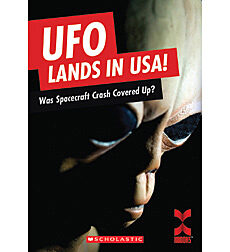 Xbooks-Strange: UFO Lands in USA!